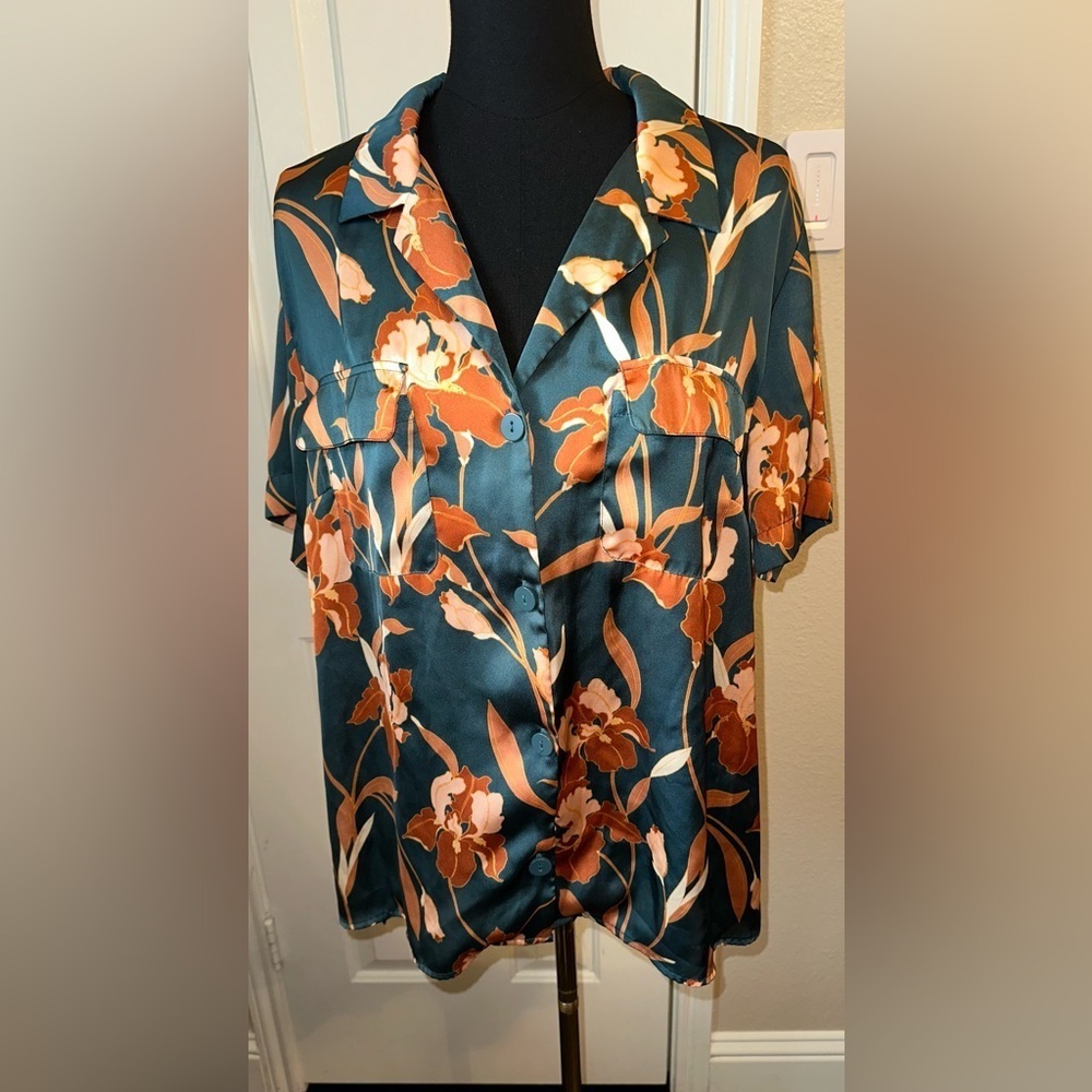 DR2 by Daniel Rainn Women’s XXL Green Orange Floral Satin Button Up Blouse